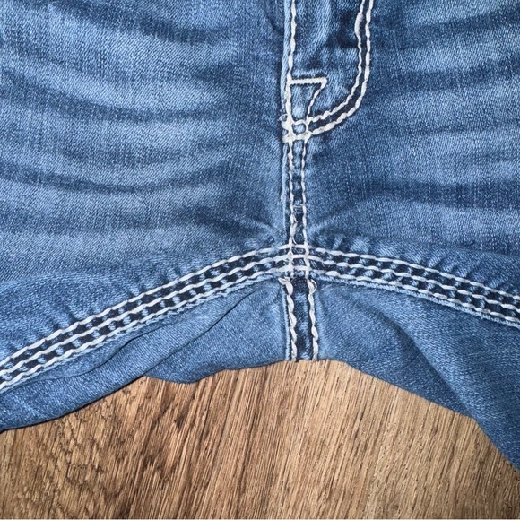 Women’s Rock Revival Sherry Boot Cut Jeans - Picture 3 of 15